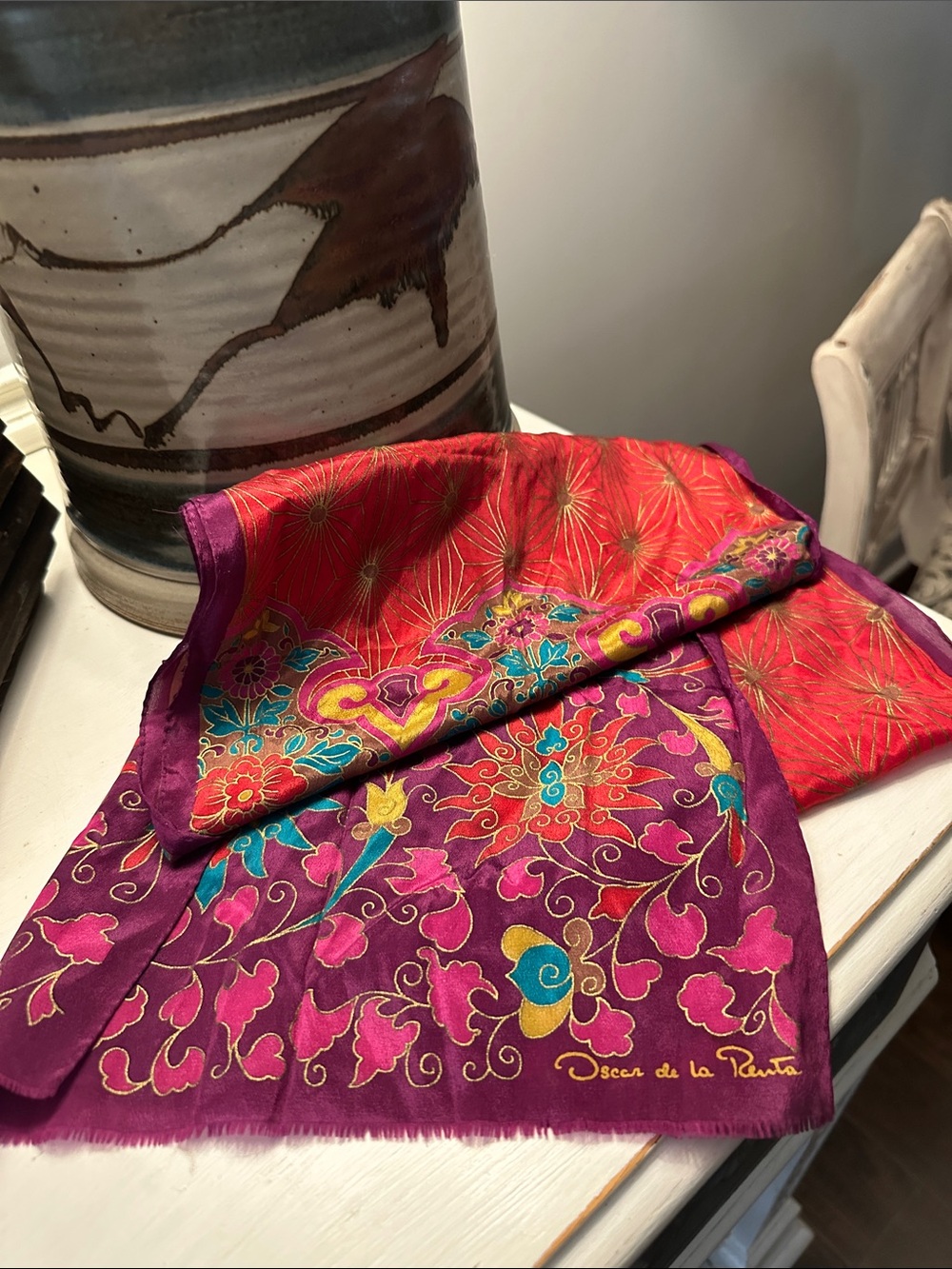 Gorgeous Vintage silk Oscar de la Renta scarf